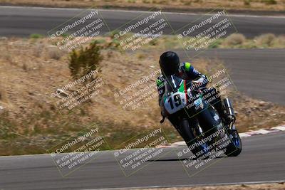 media/Apr-19-2025-AHRMA (Sat) [[3d98ca3309]]/Race/Group 2/Turn 4/